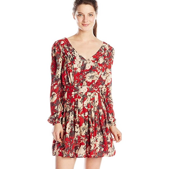 EUC Miss Me medium dress red floral skater dress - Picture 1 of 7